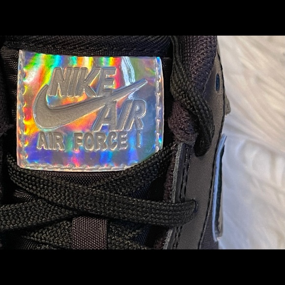 New Nike Air Force 1 LV8 GS - Black / Iridescent - Size 6Y - AF1 - Picture 4 of 9